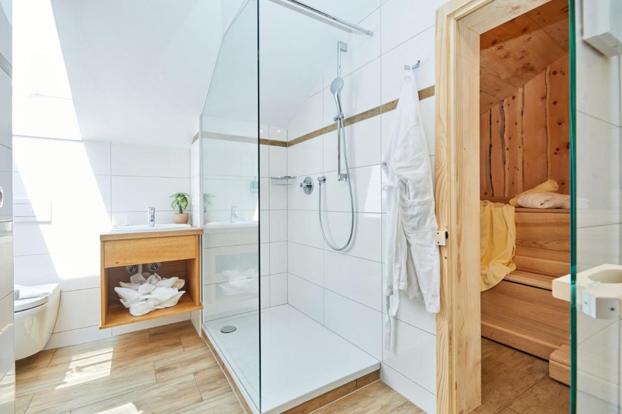 Appartement Traumblick Mit Indoorpool Und Privater Sauna Bad Goisern Luaran gambar